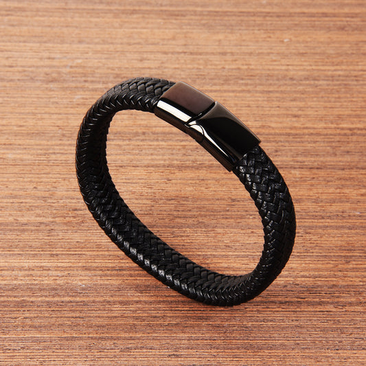 Classic Men Leather Bracelets In Various Colours